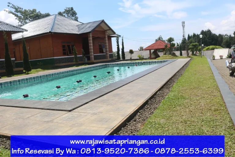 Villa D’Flamboyan 2 Ciater Subang 3 Kamar ( Kolam Renang Sharing )