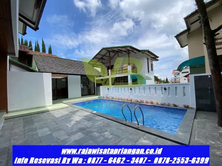 Villa Flamboyan — 4 Kamar Private Pool untuk Rombongan 25–30 Orang