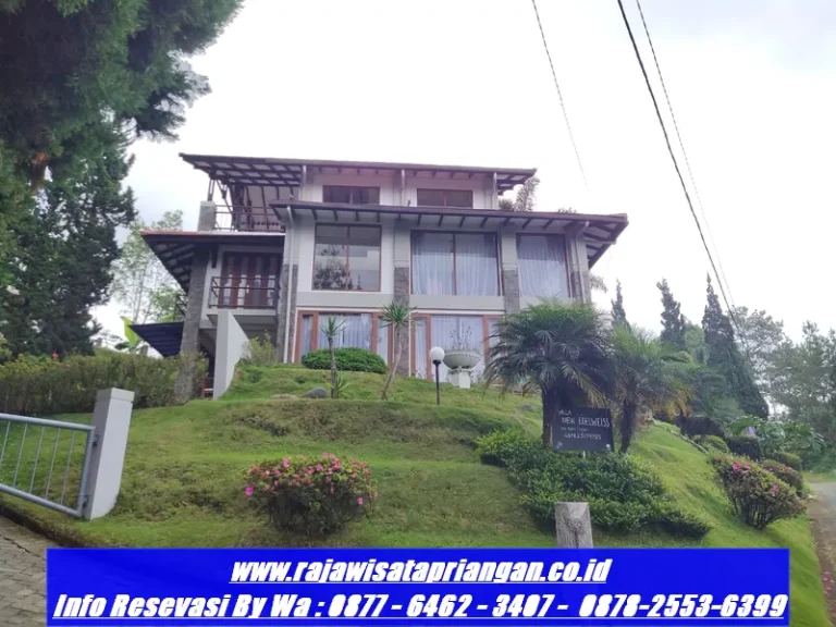 Villa Edelewis 4 Kamar — Villa Kapasitas 30 Orang di Lembang dengan Halaman dan BBQ
